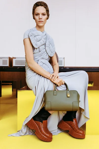 Look 19